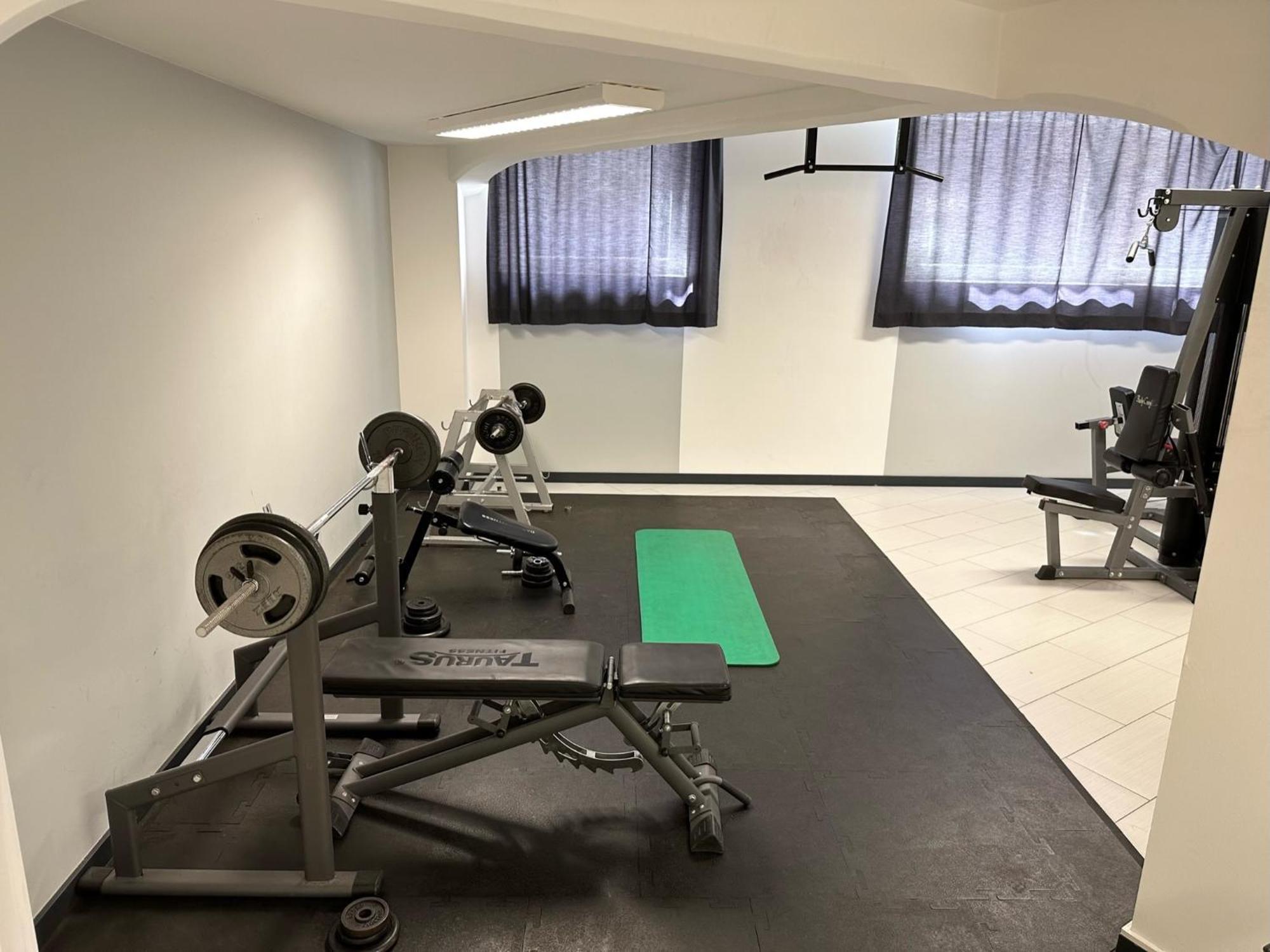 Meos 3 -Zentrum-Hofblick-Gym-Netflix Lipsia Esterno foto